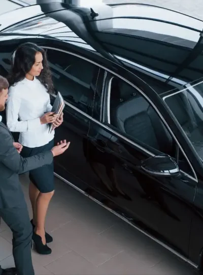 Korporativni najam vozila - automobil spreman za iznajmljivanje